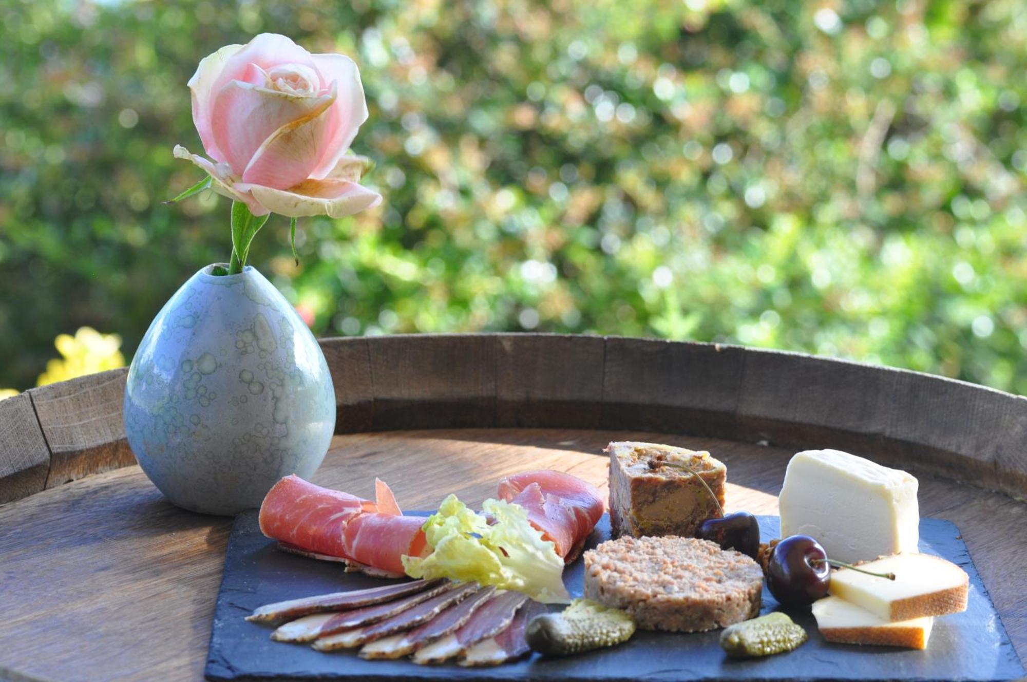 Bed and Breakfast Le Lion D'Or en PERIGORD Mauzac-et-Grand-Castang Exterior foto