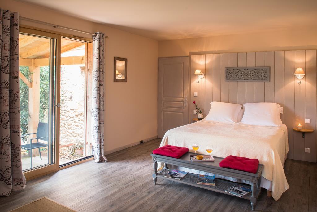 Bed and Breakfast Le Lion D'Or en PERIGORD Mauzac-et-Grand-Castang Exterior foto